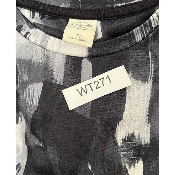 Abercrombie & Fitch Women’s Sz XS Essential Cropped Crew Neck Sweatshirt - Picture 7 of 7